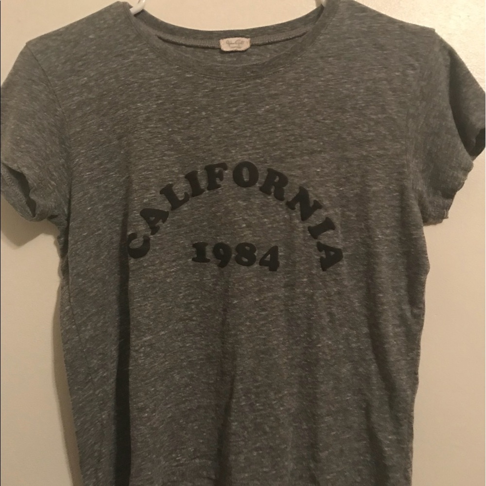 Brandy melville cropped tee
